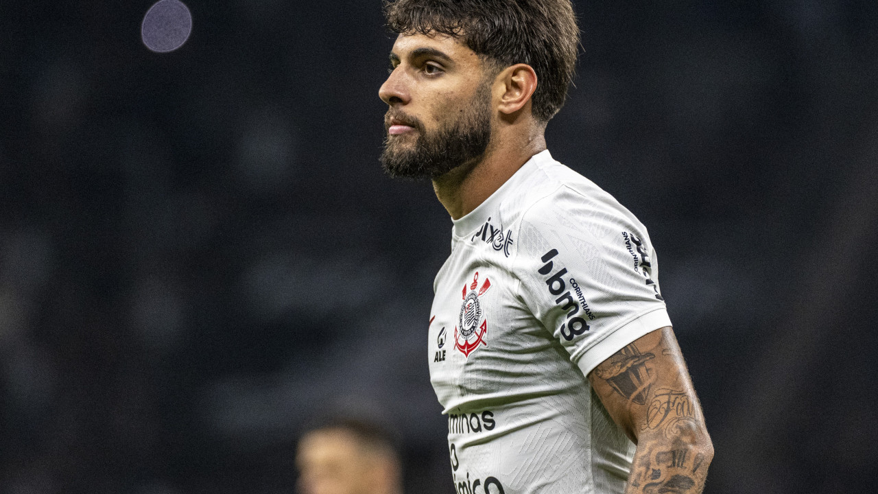 Yuri renasce no Corinthians, vira ímã de gols e pode repetir feito de Jô